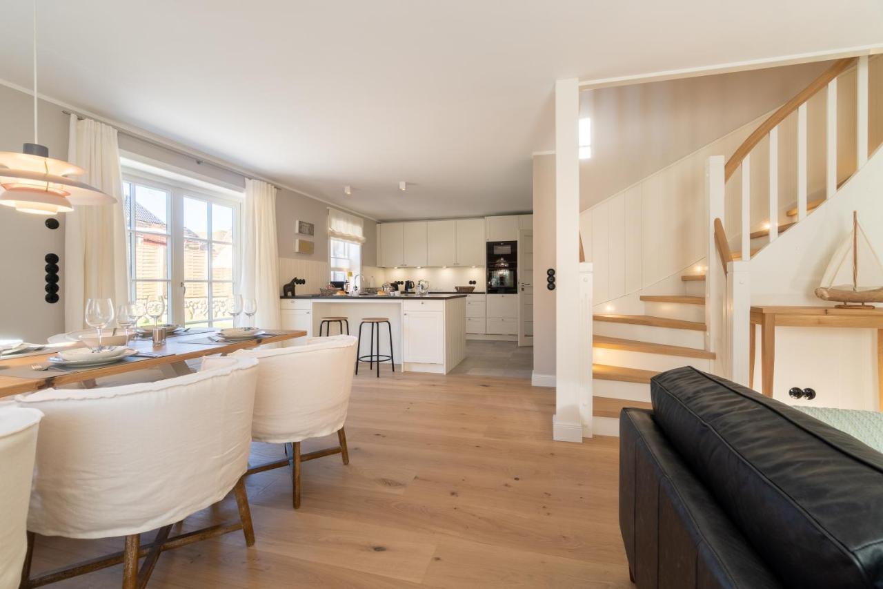 Henrys Reethues Villa Oevenum ภายนอก รูปภาพ