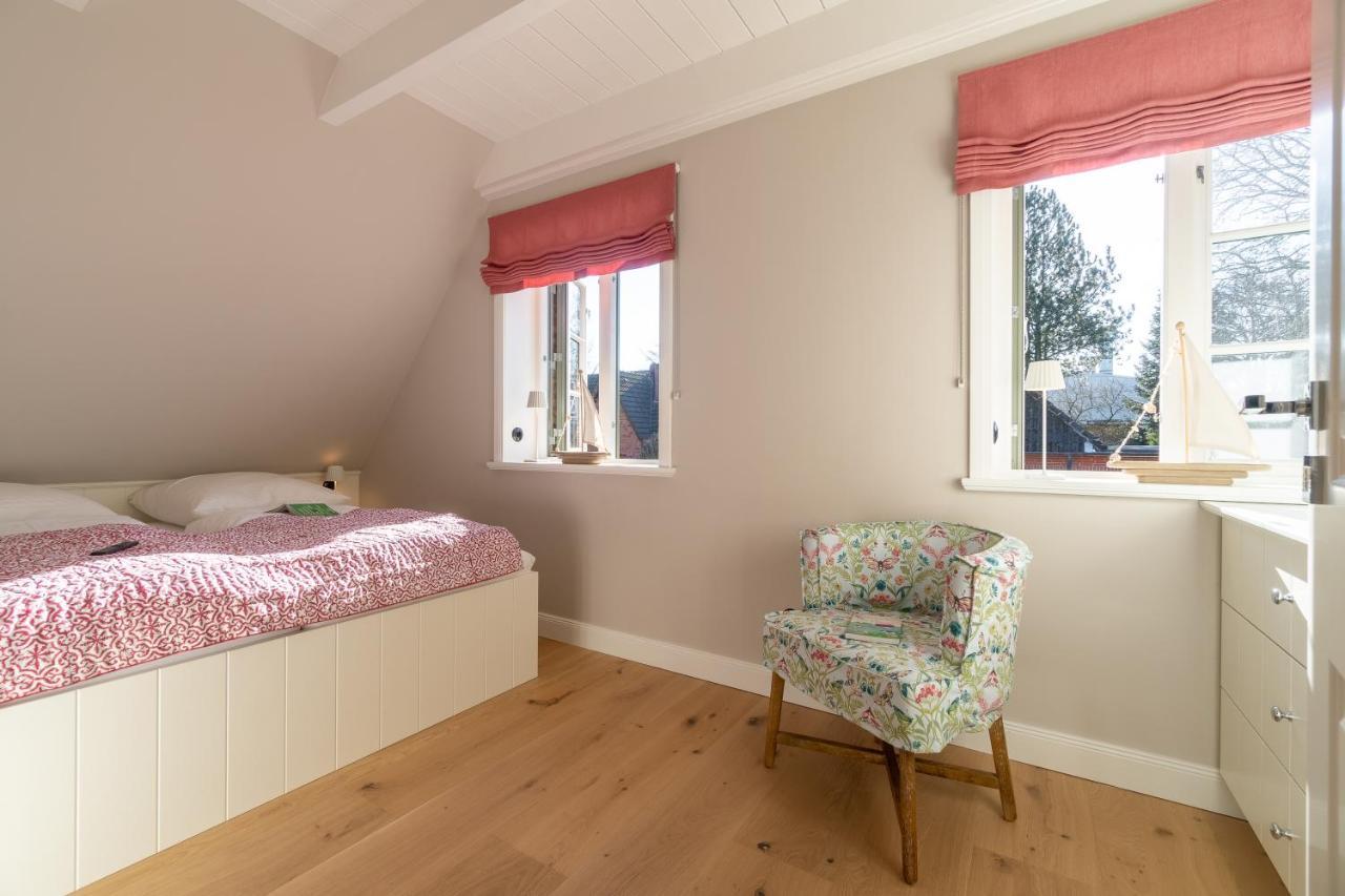 Henrys Reethues Villa Oevenum ภายนอก รูปภาพ